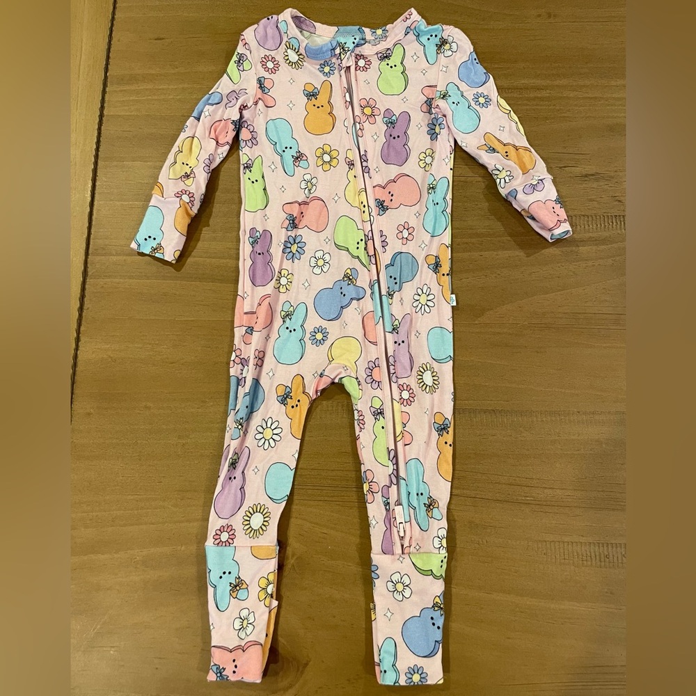 Posh Peanut - Addison Mae convertible onesie 6-9 months